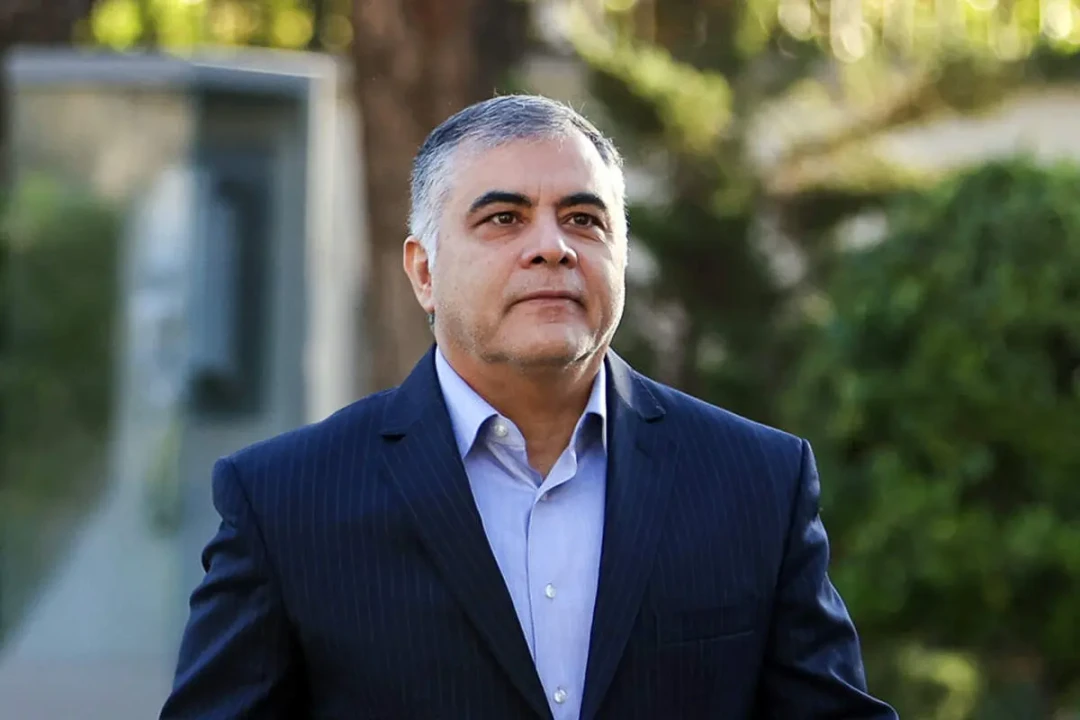 پاسخ وزیر نفت به احتمال افزایش قیمت بنزین + فیلم پاسخ وزیر نفت به احتمال افزایش قیمت بنزین + فیلم