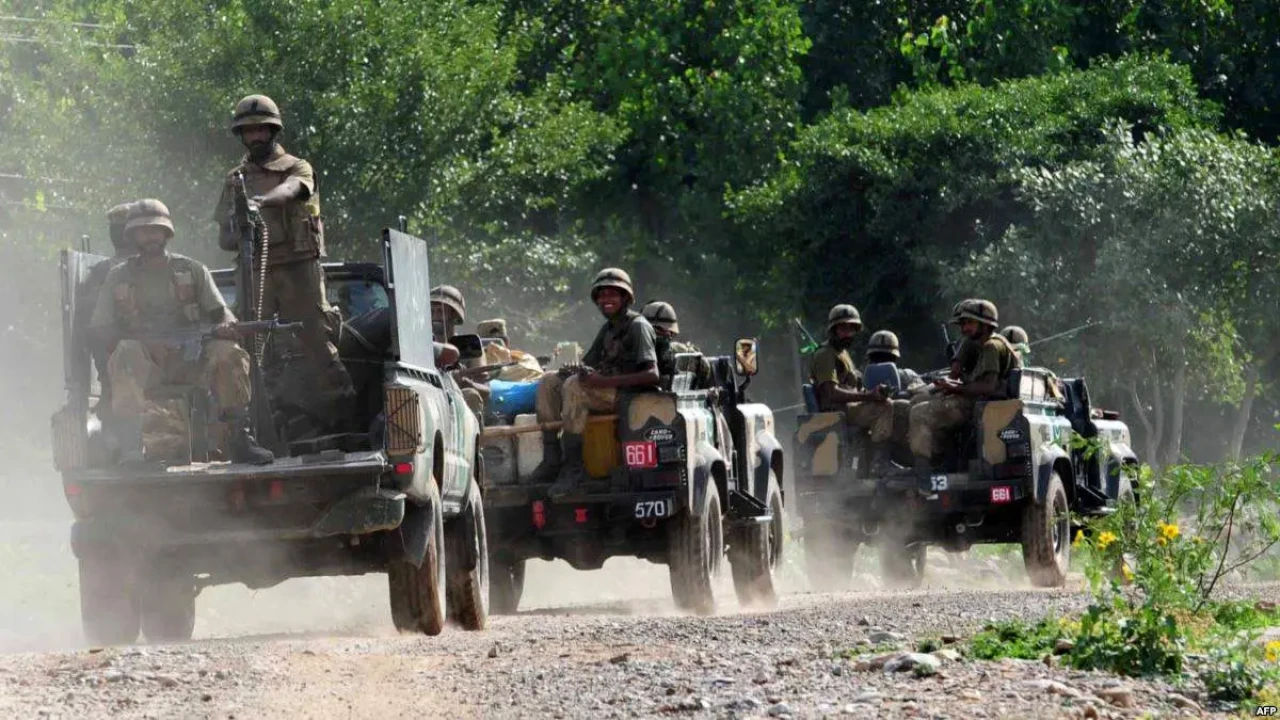 مرگ ده ها نفر در پی درگیری پاکستان و افغانستان در نزدیکی مرزهای ایران + فیلم